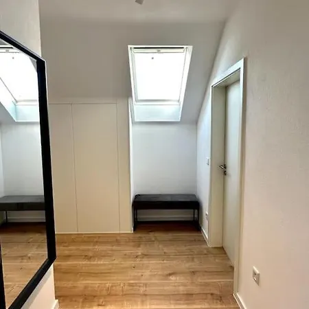 Stylisches In Zentraler Lage - Mit Klima *