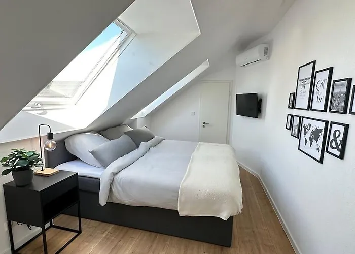 Stylisches In Zentraler Lage - Mit Klima Apartament